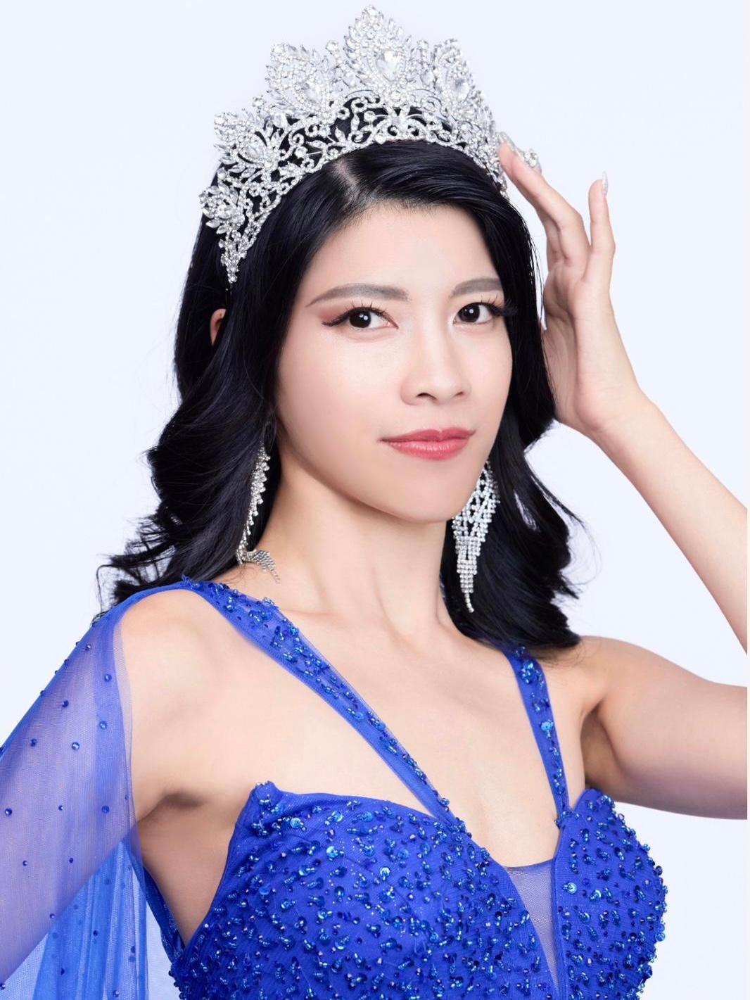 YUKA OGURI